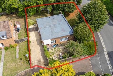 Detached With Potential | Stoke Bishop