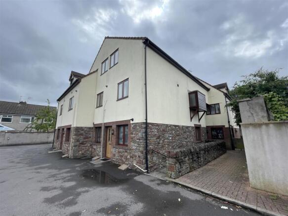 27 Rock House, Bethel Road St George, Bristol, BS5
