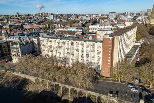 54 Francombe House, Redcliffe, Bristol BS1 6TB | L