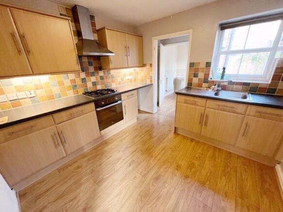 Kitchen (Exp.)