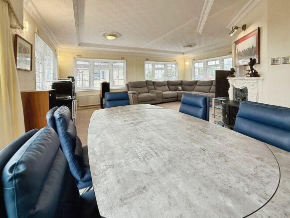 Living Room / Dining Room