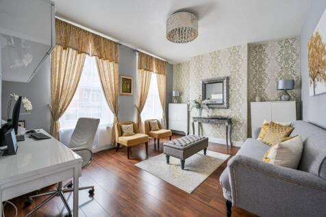 Lower Road, Rotherhithe, London, SE8