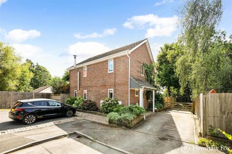 Nutfield Road, Rownhams, Hampshire