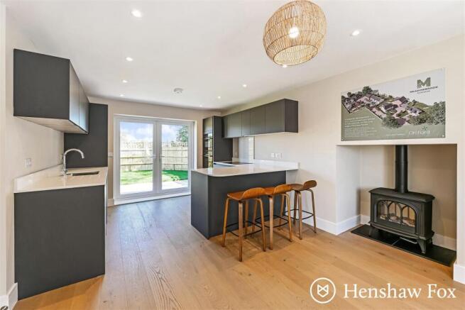 sketch_Ph12_6217940 - Copy.jpg