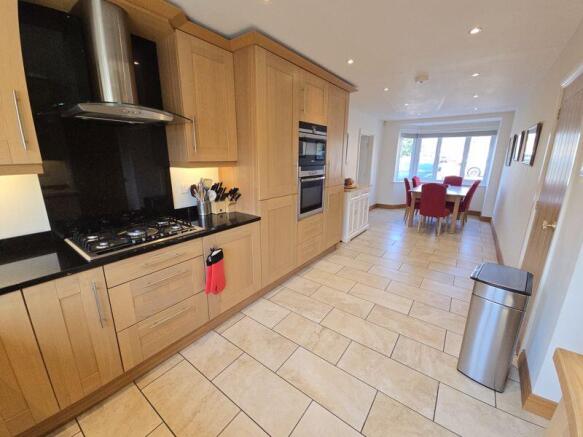 Kitchen / Diner