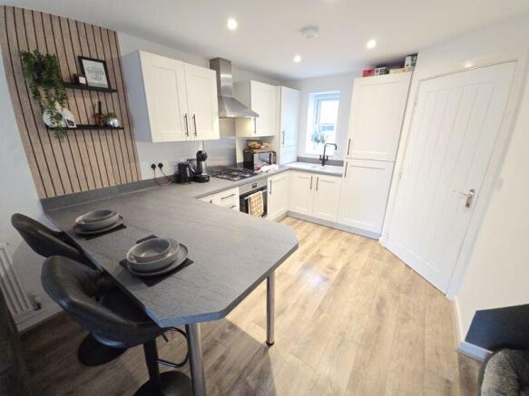 Breakfasting Kitchen