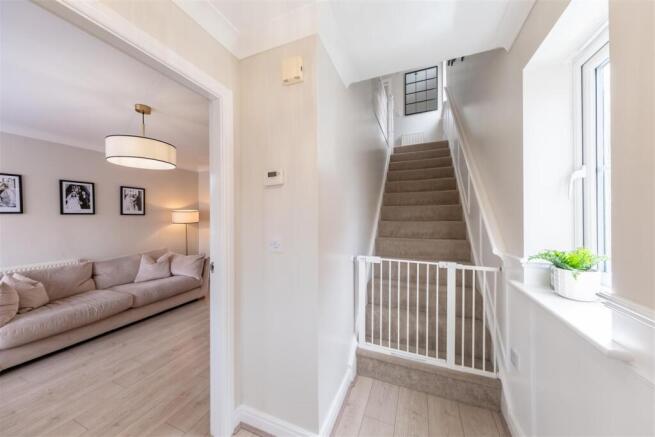 20 Shakerley Close-014.jpg
