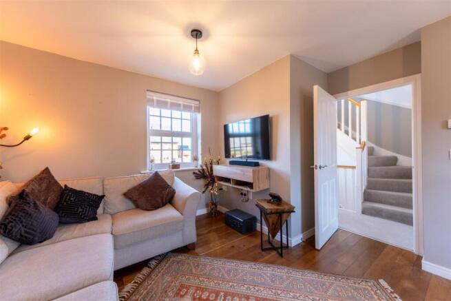 49 Hazelhurst Way-007.jpg
