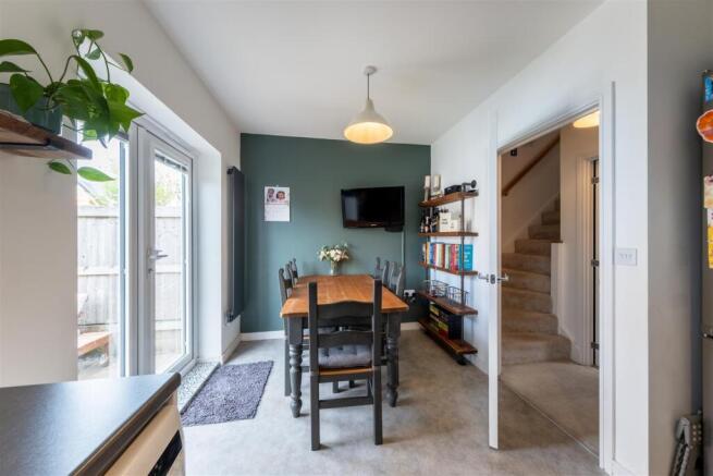 61 Hazelhurst Way-004.jpg