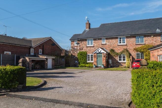 1 Beech Court-014.jpg