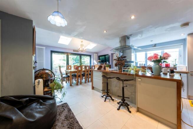 11a Eaton Road-001.jpg