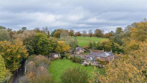 An outstanding detached family home in Arderne Park, Tarporley