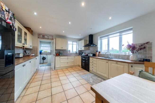 12 Rowlands View-016.jpg