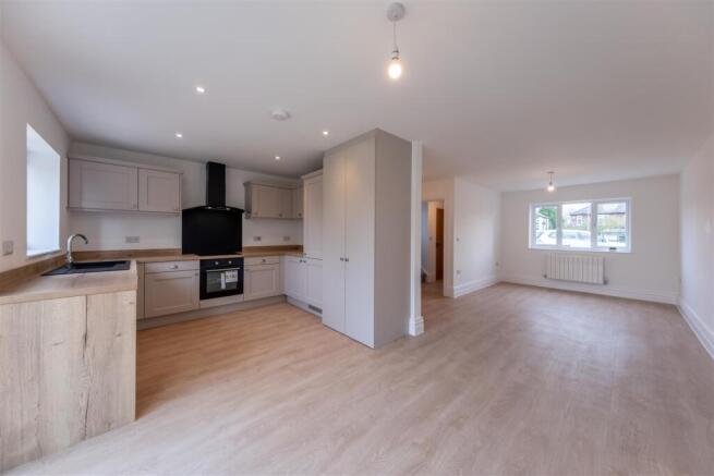 94 and 96 Pipers Lane-005.jpg