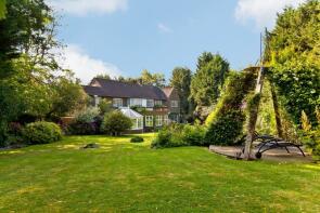 Photo of Pynnacles Close Stanmore HA7