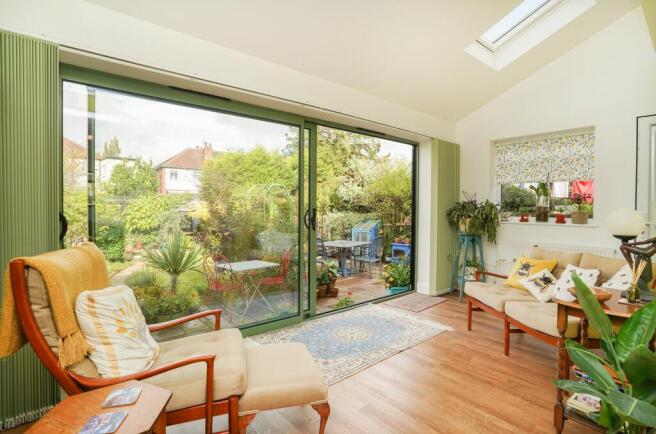Sun Room/ Lounge