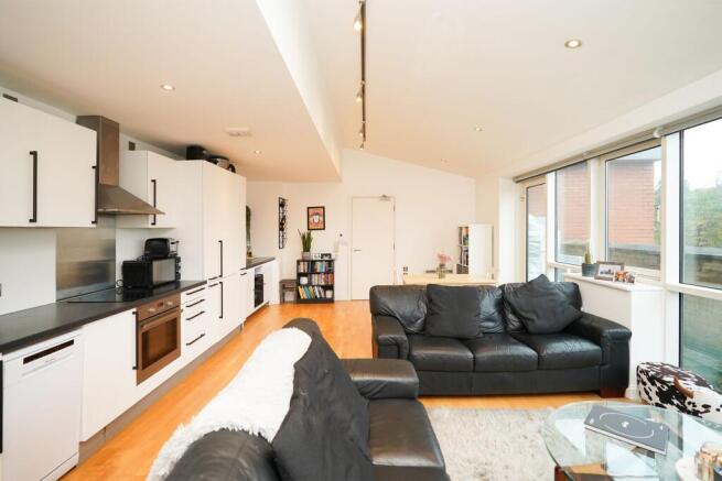 Open Plan Lounge/ Kitchen