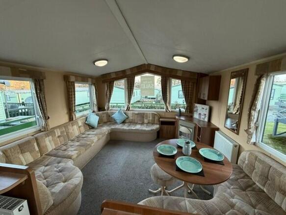 Stratheck Holiday Park - Bk Bluebird - Carnival - 