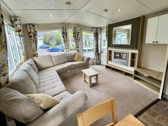 Drimsynie Holiday Village - Victory - Sandhurst - 