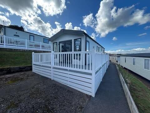 - Pemberton Regent For Sale