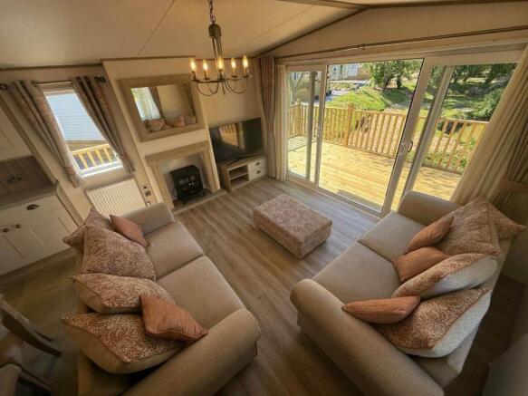 Holiday Home For Sale at woodleigh Caravan Park