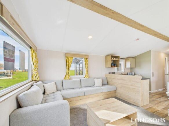 Cam02173g0 Pr0275 Still057