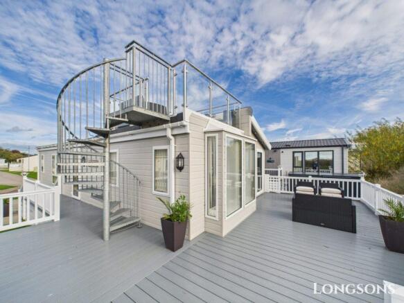 Cam02173g0 Pr0276 Still050