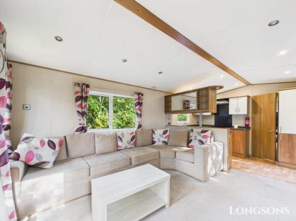 Cam02173g0 Pr0280 Still030