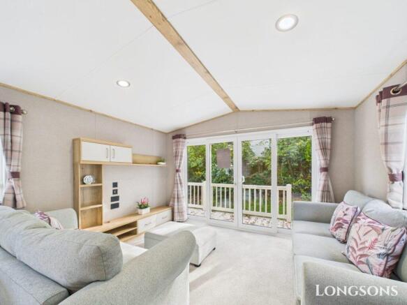 Cam02173g0 Pr0280 Still006