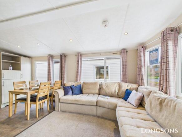 Cam02173g0 Pr0278 Still020