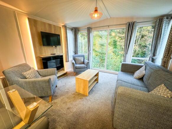 Drimsynie Holiday Village - Sunseeker - Spirit - 2