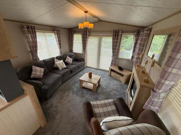 Whatsapp Image 2025 09 07 At 12.08.04 (5)