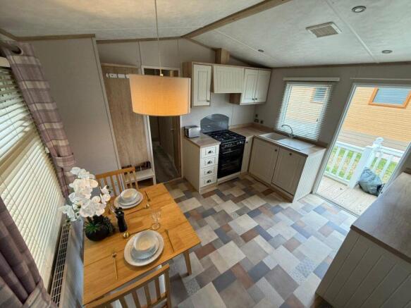 Whatsapp Image 2025 09 07 At 12.08.05 (4)