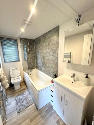 3whatsapp Image 2024 11 05 At 12.44.09.jpeg