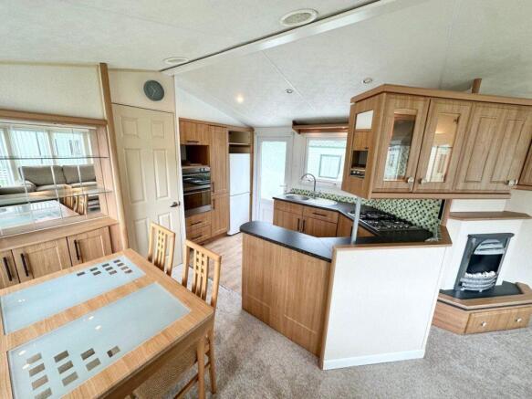 Willerby Winchester 11 Scaled.jpg
