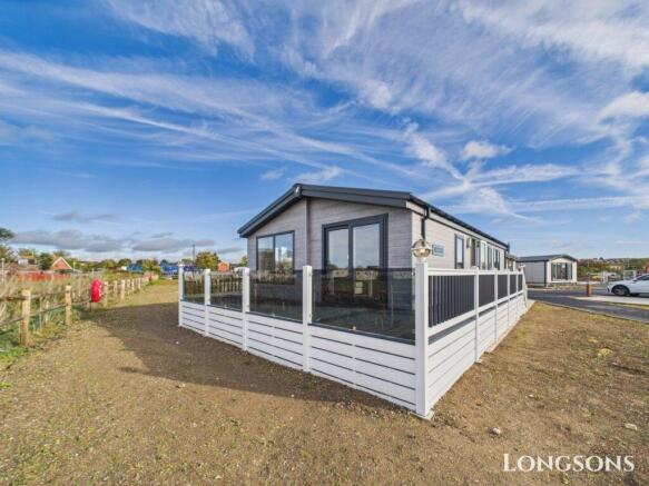 Cam02173g0 Pr0274 Still057