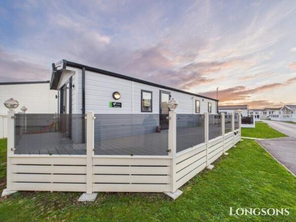 Cam02173g0 Pr0277 Still079