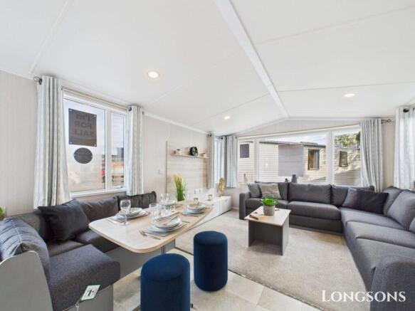 Cam02173g0 Pr0278 Still006