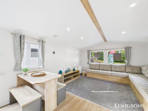 Cam02173g0 Pr0279 Still006