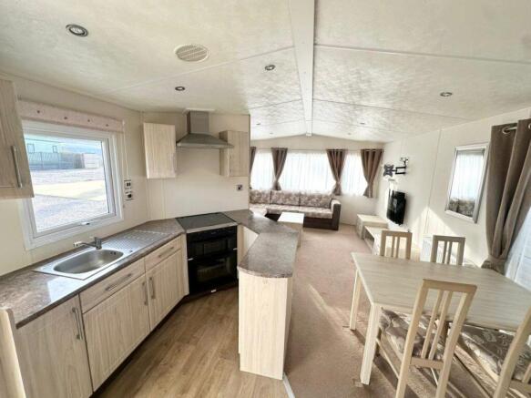 Delta Ascot (6).jpeg