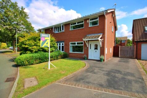 Copperfield Close, Birchwood, WA3