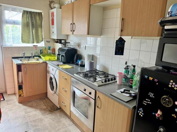 Kitchen - Flat.jpg
