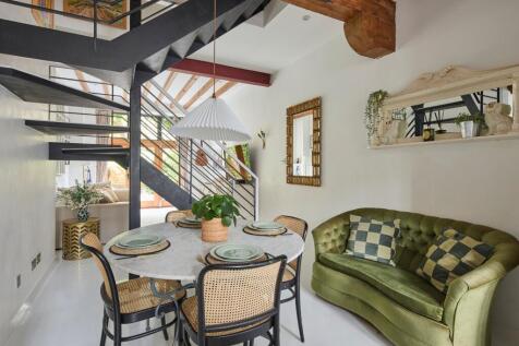 Hopkinsons Place, Primrose Hill, London NW1