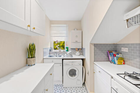 Ref: GK - Birdhurst Rise, South Croydon, CR2 7EG