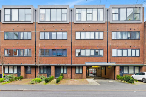 Ref: GK - Chertsey Road, Woking, GU21 5FY