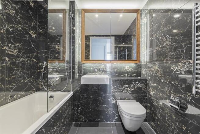 Bathroom.jpg