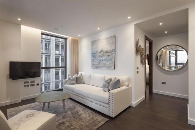 39 Thornes House - Rec 2.jpg