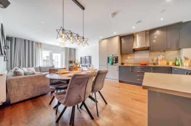 1353566-7-68c96d8...