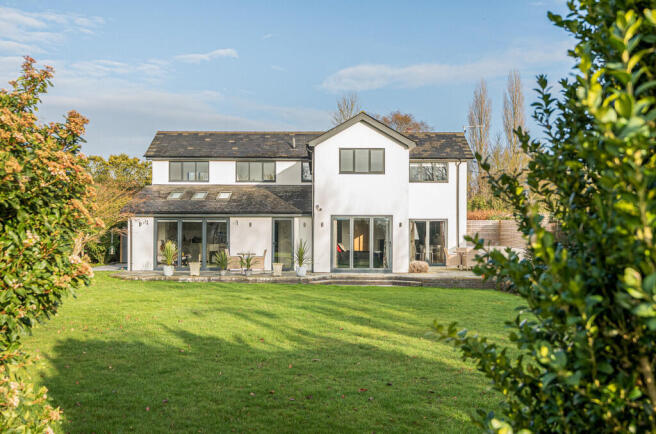 1402163-3-696e630...