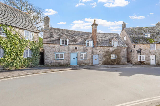 Pretty Cottage